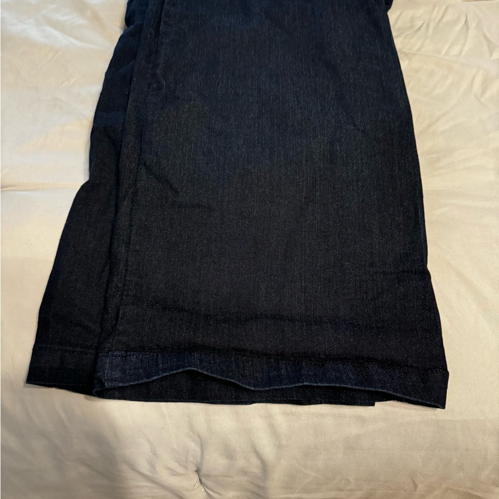 Women’s Dark Blue Jeans